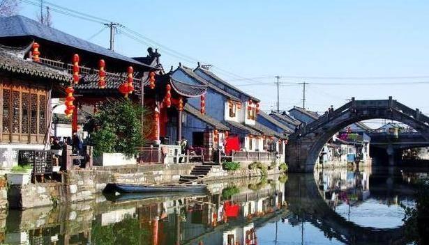 竟扯谎「跟IU交往同居过」！韩诈骗犯全清祖共犯庭审揭荒诞内幕